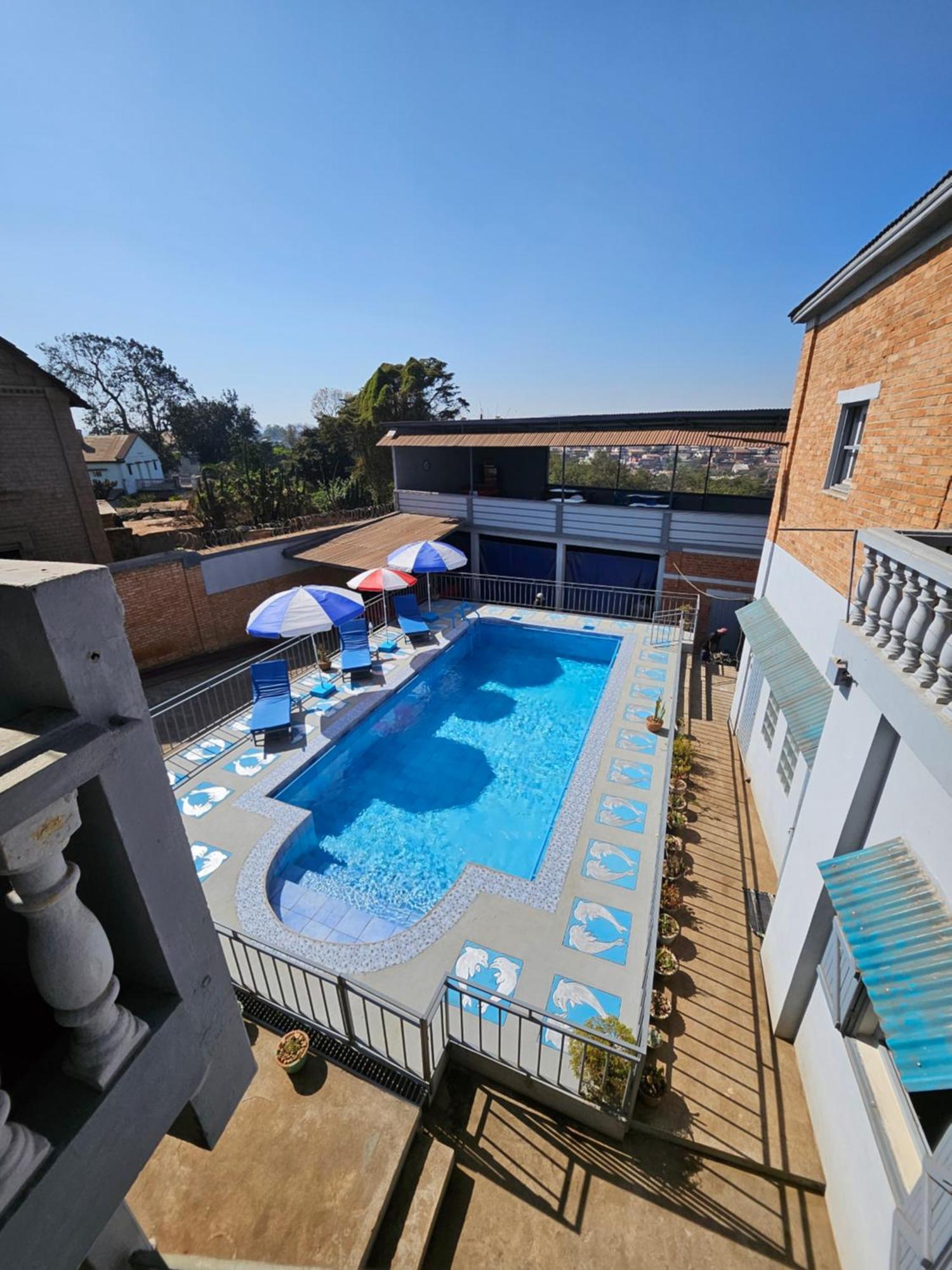 Bed and Breakfast Chez Joel Antsirabe Exterior foto