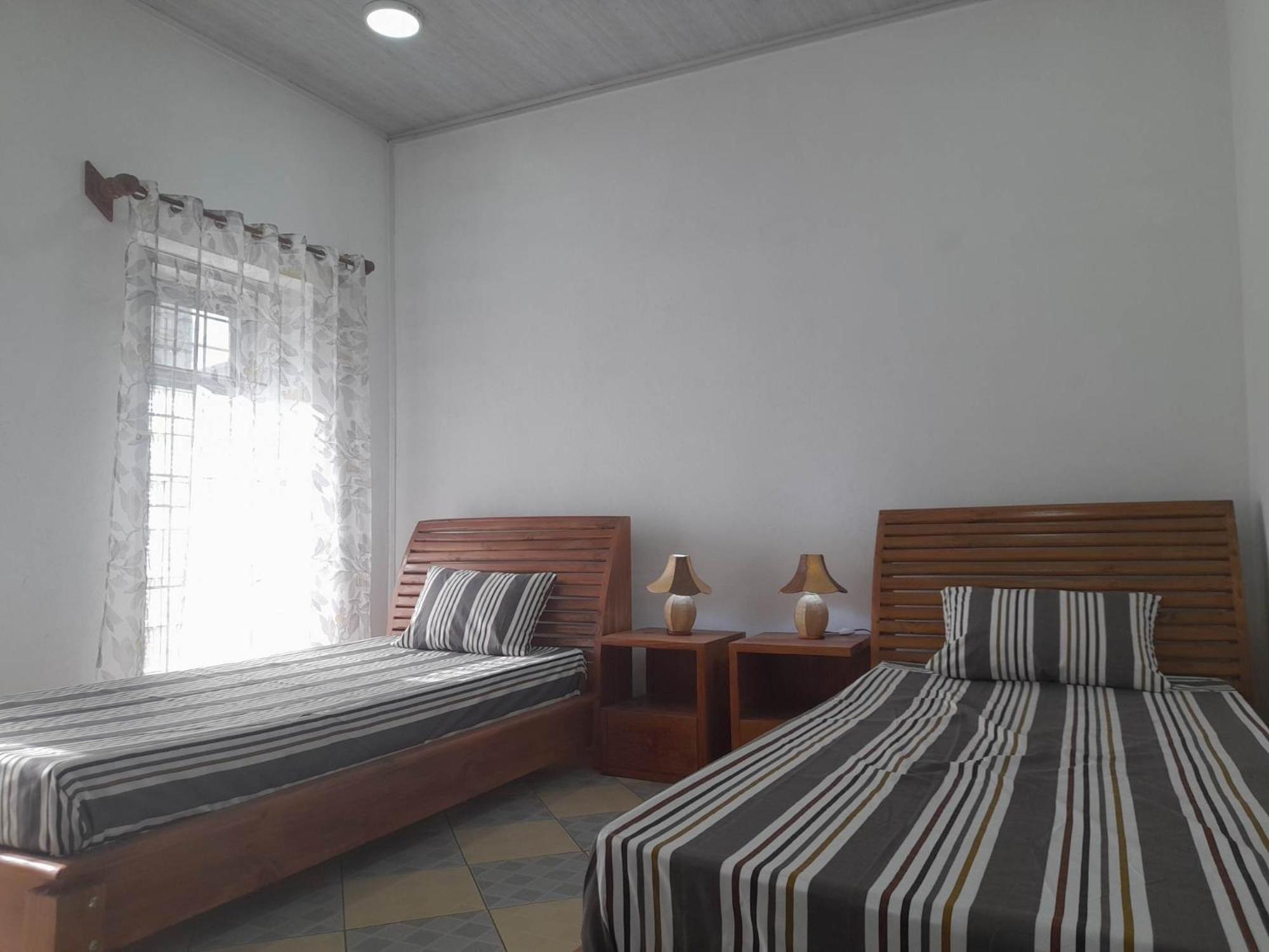 Bed and Breakfast Chez Joel Antsirabe Exterior foto